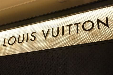 louis vuitton strike|louis vuitton walkout.